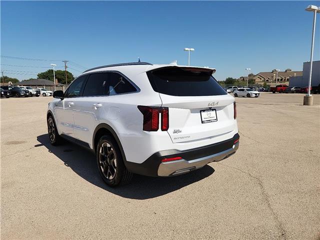 used 2024 Kia Sorento car, priced at $31,498