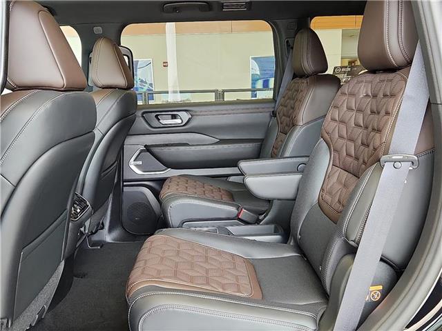 new 2025 Nissan Armada car, priced at $77,290