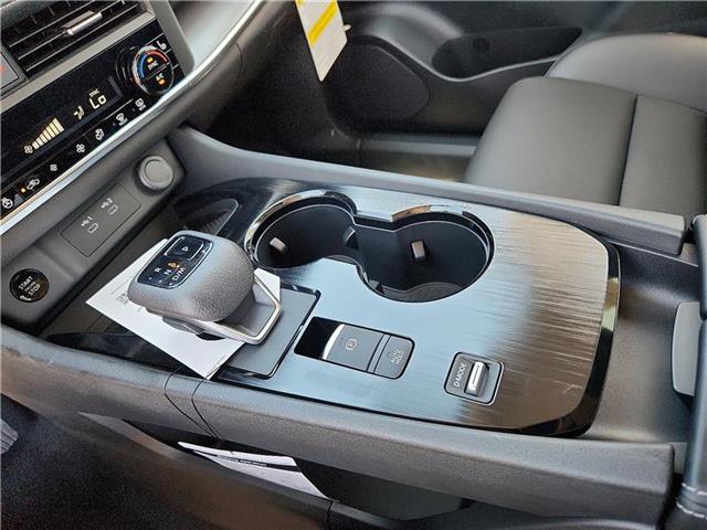 new 2025 Nissan Rogue car, priced at $33,985