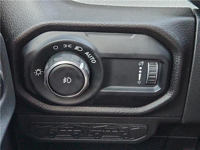 new 2025 Jeep Wrangler car, priced at $45,085