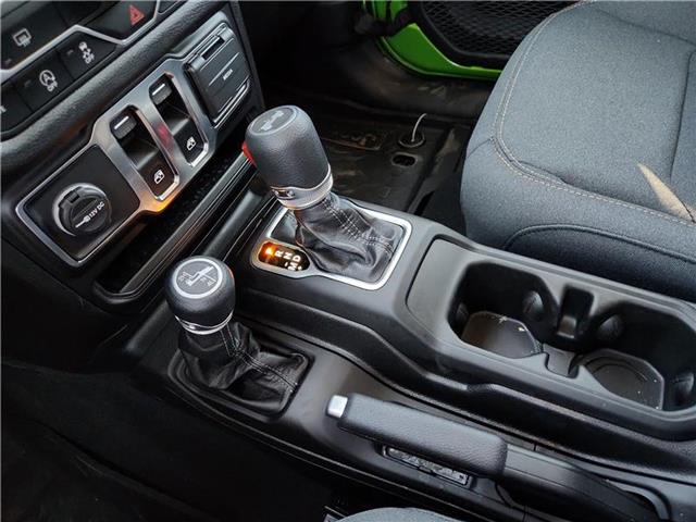 new 2025 Jeep Wrangler car, priced at $45,085