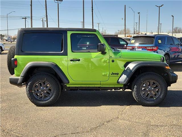 new 2025 Jeep Wrangler car, priced at $45,085