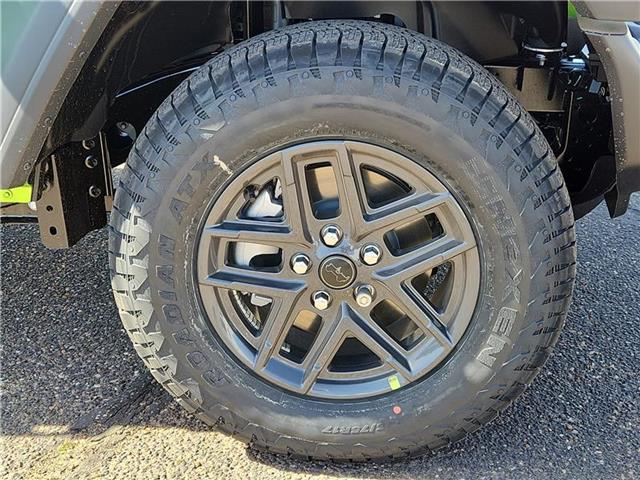 new 2025 Jeep Wrangler car, priced at $45,085