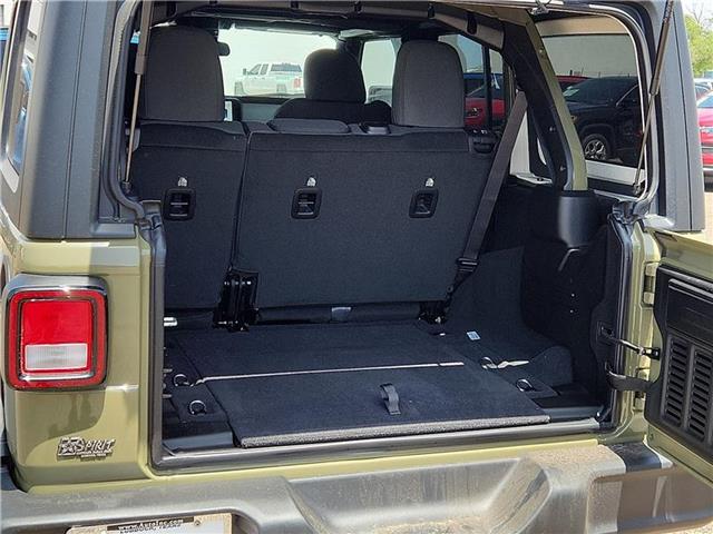 new 2025 Jeep Wrangler car, priced at $52,190