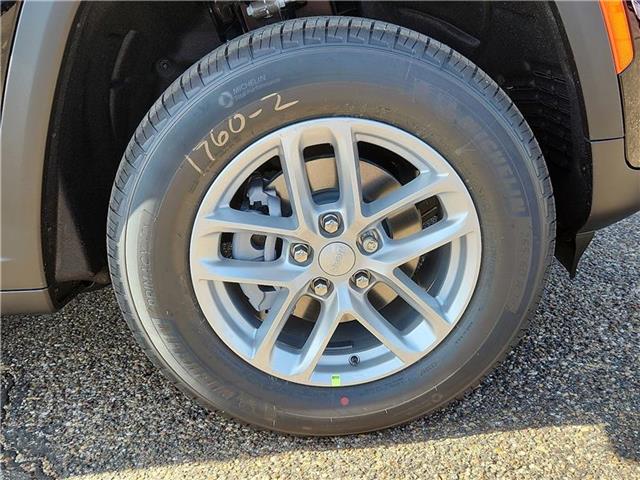 new 2025 Jeep Grand Cherokee car, priced at $42,370