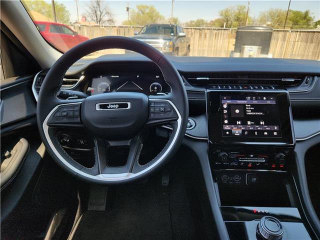 used 2024 Jeep Grand Cherokee car, priced at $35,748