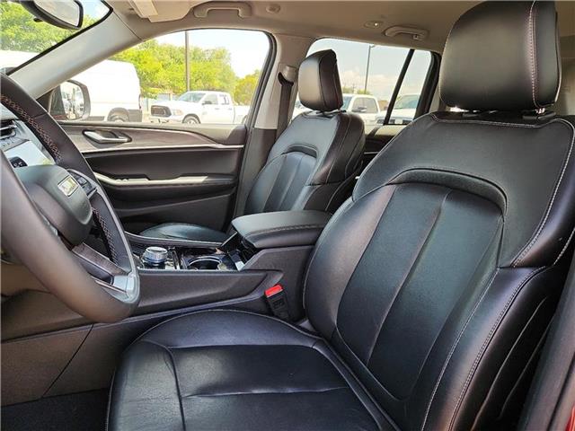 used 2023 Jeep Grand Cherokee car, priced at $32,986