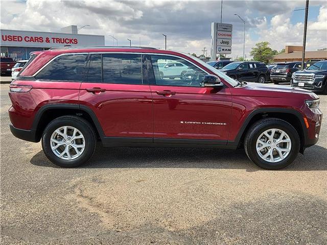 used 2023 Jeep Grand Cherokee car, priced at $32,986