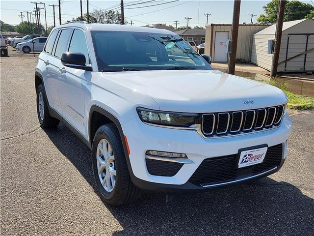 used 2024 Jeep Grand Cherokee car, priced at $32,876