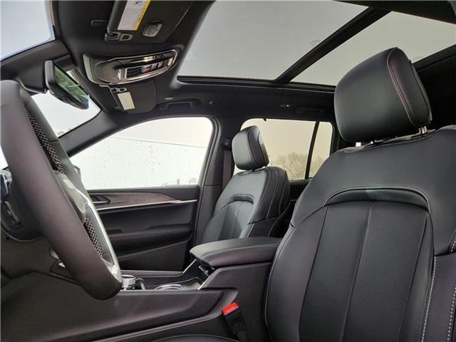 new 2025 Jeep Grand Cherokee car, priced at $59,230