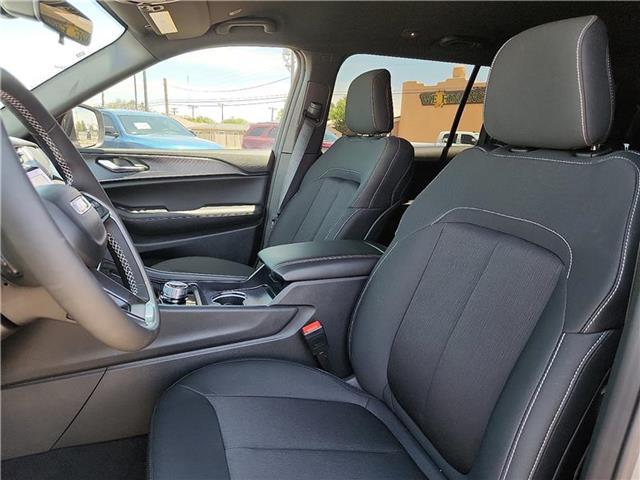 new 2025 Jeep Grand Cherokee L car, priced at $43,620