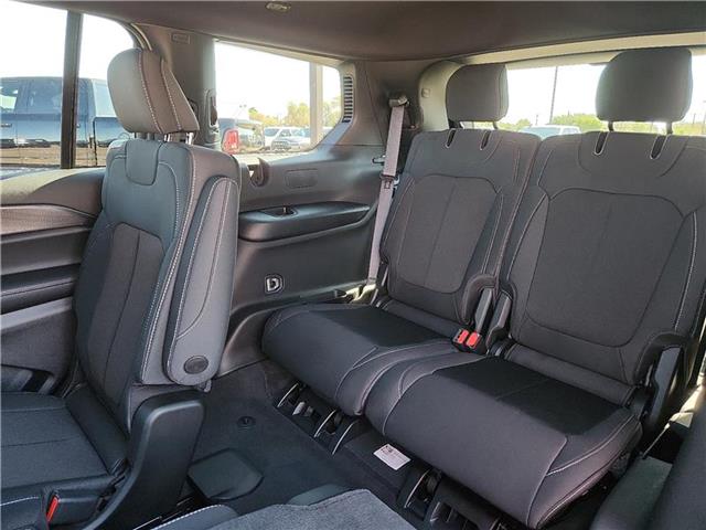 new 2025 Jeep Grand Cherokee L car, priced at $44,120