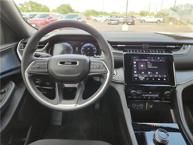 new 2025 Jeep Grand Cherokee L car, priced at $43,620