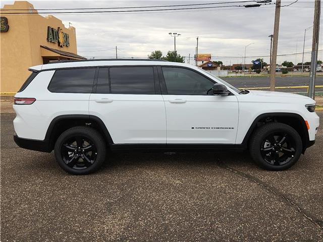 new 2025 Jeep Grand Cherokee L car, priced at $59,160