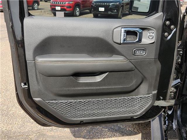 new 2025 Jeep Wrangler car, priced at $104,580