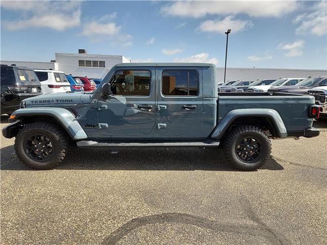 new 2025 Jeep Gladiator car, priced at $53,355