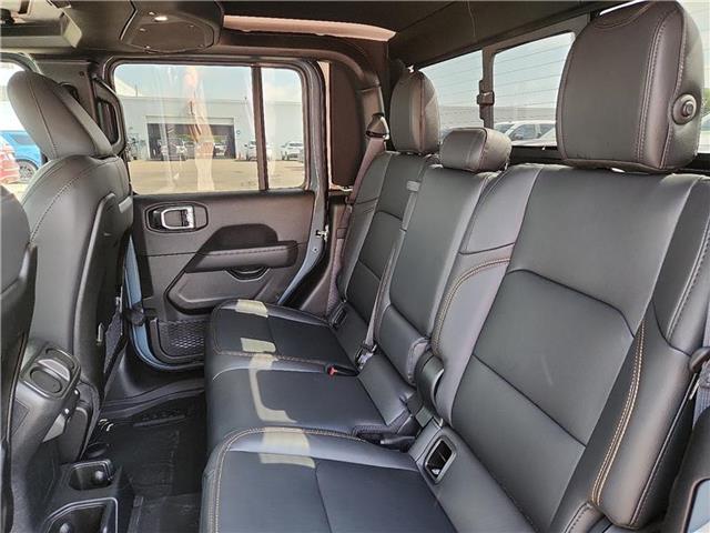 new 2025 Jeep Gladiator car, priced at $53,355