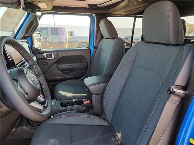 new 2025 Jeep Gladiator car, priced at $56,545