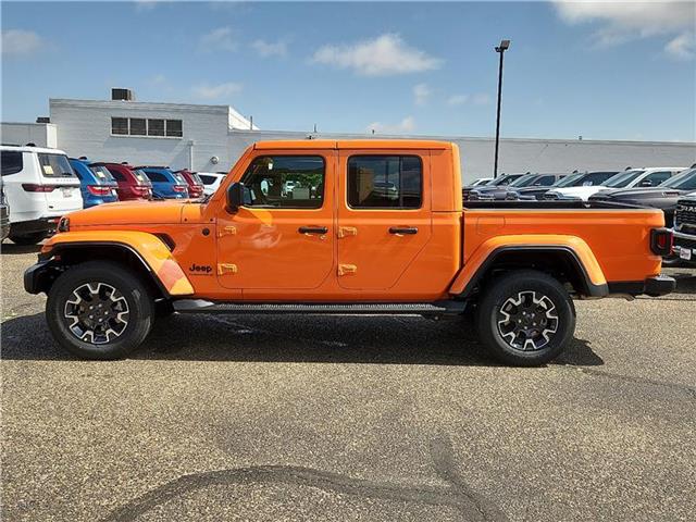 new 2025 Jeep Gladiator car, priced at $57,490