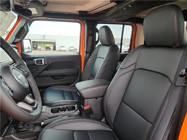 new 2025 Jeep Gladiator car, priced at $57,490