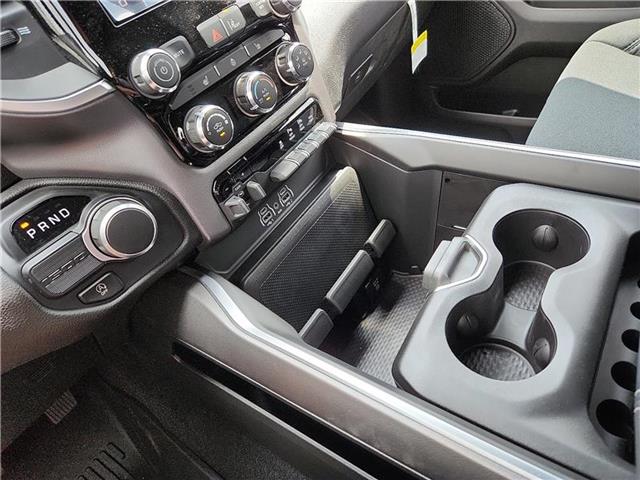 new 2025 Ram 1500 car, priced at $59,575