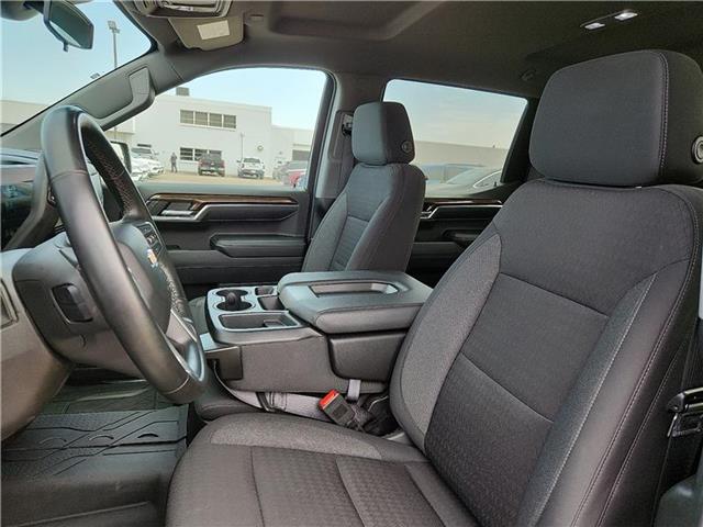 used 2024 Chevrolet Silverado 1500 car, priced at $40,878