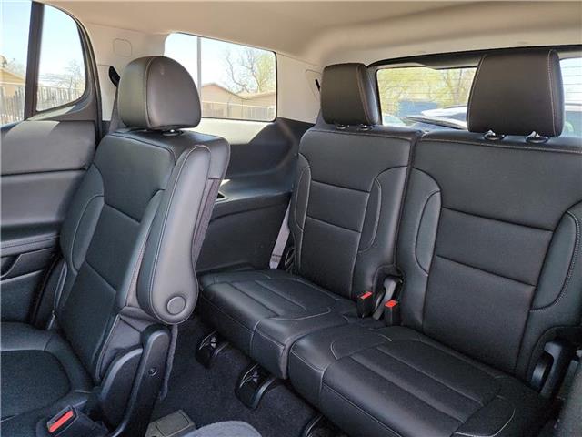 used 2023 GMC Acadia car, priced at $29,986