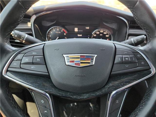 used 2021 Cadillac XT5 car, priced at $30,454