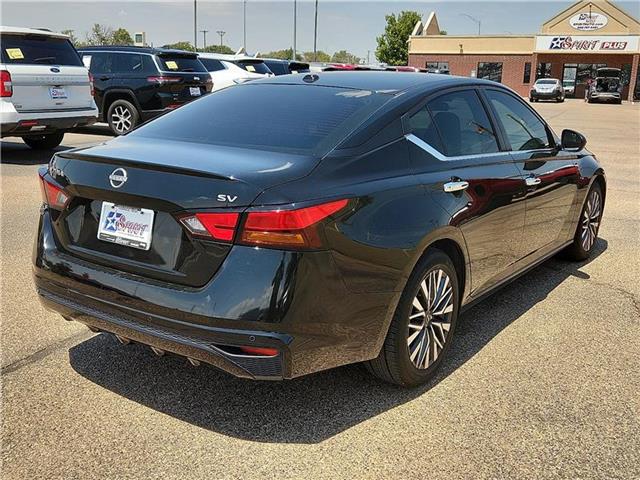 used 2023 Nissan Altima car, priced at $23,436