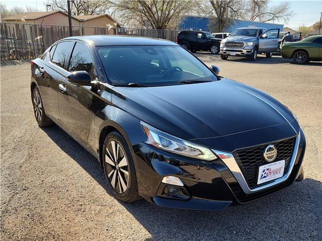used 2022 Nissan Altima car, priced at $23,999