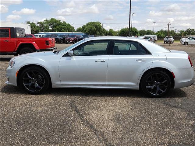 used 2022 Chrysler 300 car, priced at $27,785