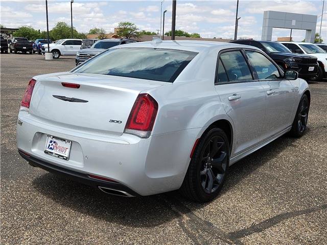 used 2022 Chrysler 300 car, priced at $27,785