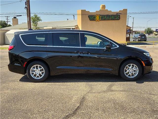 new 2025 Chrysler Pacifica car, priced at $47,550