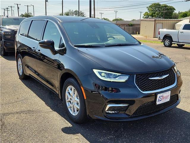 new 2025 Chrysler Pacifica car, priced at $47,550