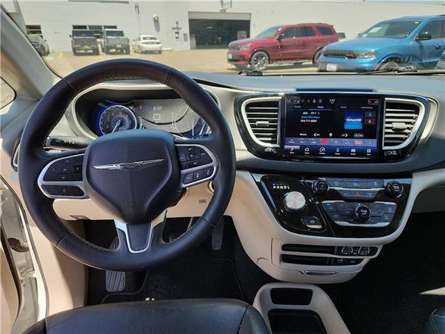 used 2022 Chrysler Pacifica car, priced at $28,436