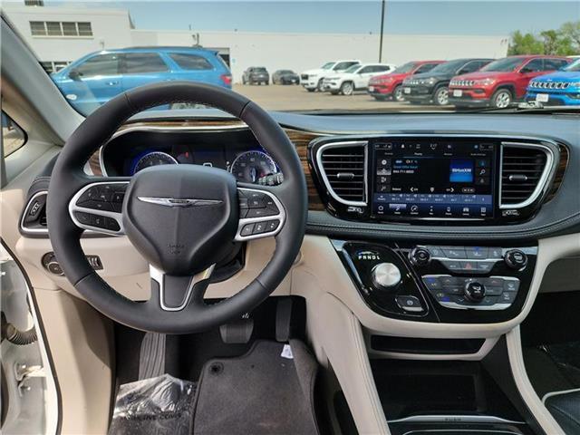 used 2023 Chrysler Pacifica car, priced at $32,785