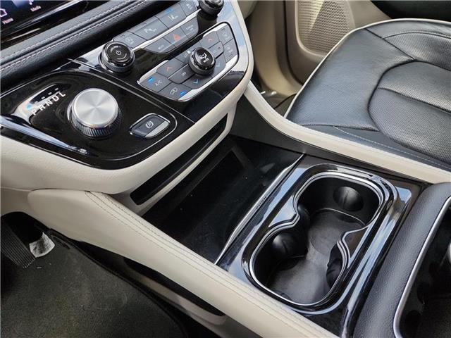 used 2023 Chrysler Pacifica car, priced at $32,785