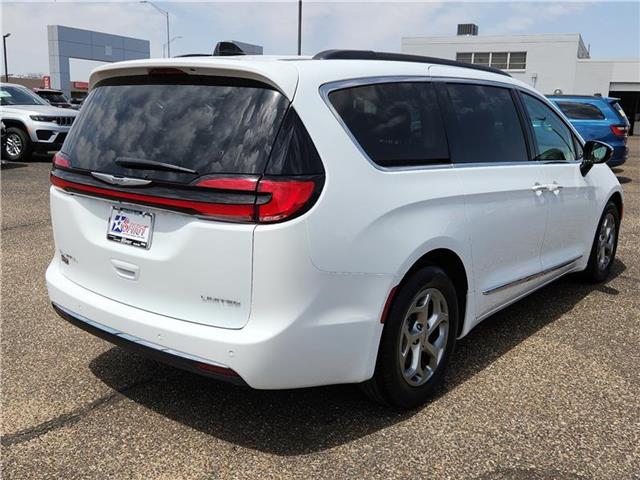 used 2023 Chrysler Pacifica car, priced at $32,785