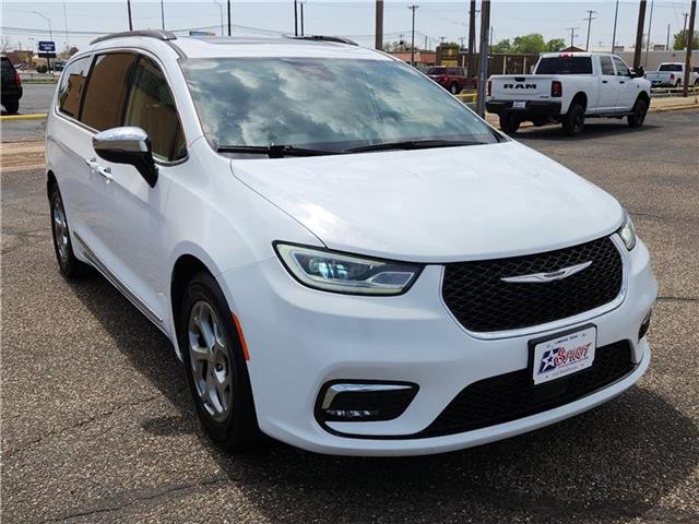 used 2023 Chrysler Pacifica car, priced at $32,785