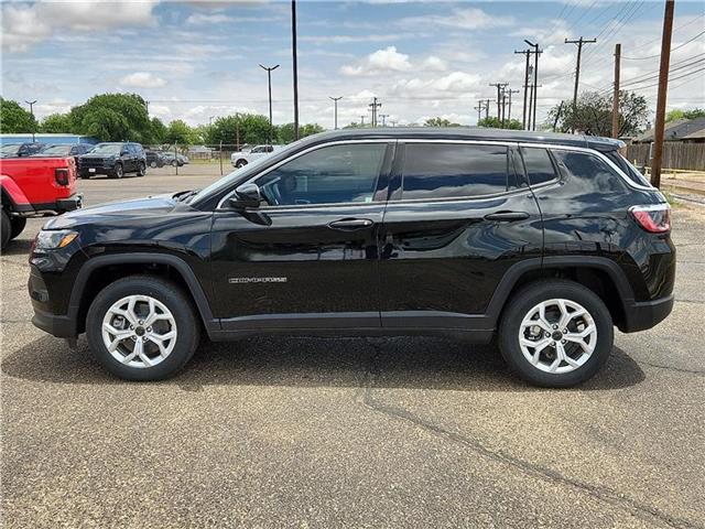 new 2025 Jeep Compass car, priced at $31,085
