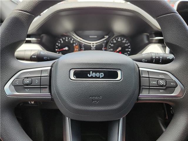 new 2025 Jeep Compass car, priced at $31,085