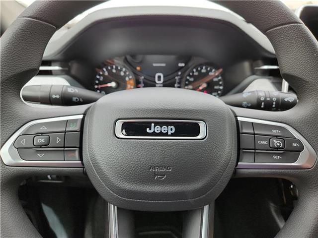 new 2025 Jeep Compass car, priced at $31,085