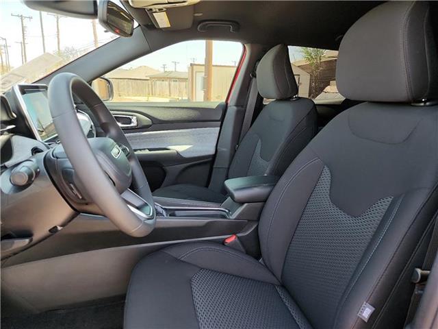 new 2025 Jeep Compass car, priced at $31,085