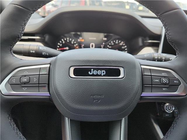 new 2025 Jeep Compass car, priced at $1,995