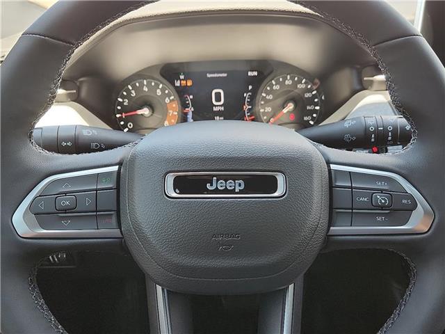 new 2025 Jeep Compass car, priced at $32,160