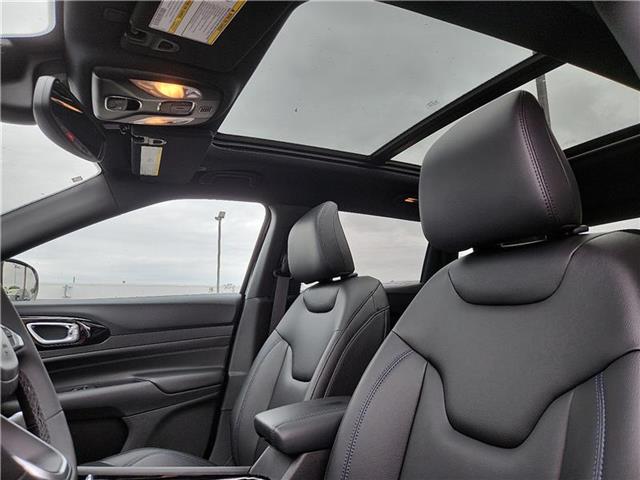 new 2025 Jeep Compass car, priced at $42,100