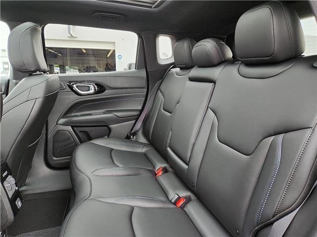 new 2025 Jeep Compass car, priced at $42,100
