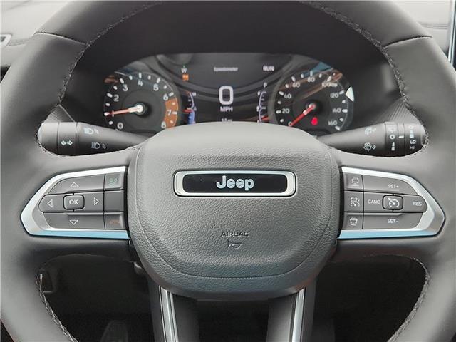 new 2025 Jeep Compass car, priced at $42,100