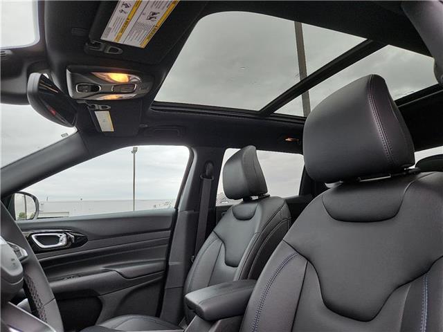 new 2025 Jeep Compass car, priced at $42,100
