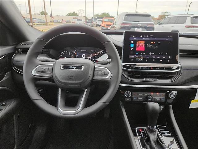 new 2025 Jeep Compass car, priced at $42,100